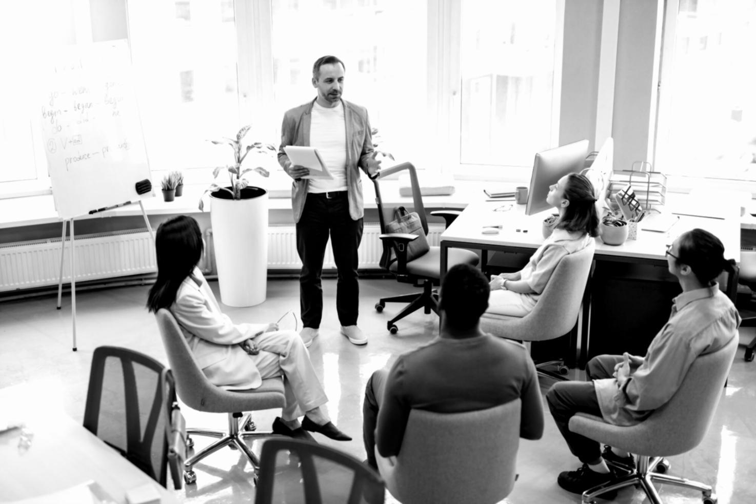 Entorno de trabajo con herramientas digitales para análisis financiero